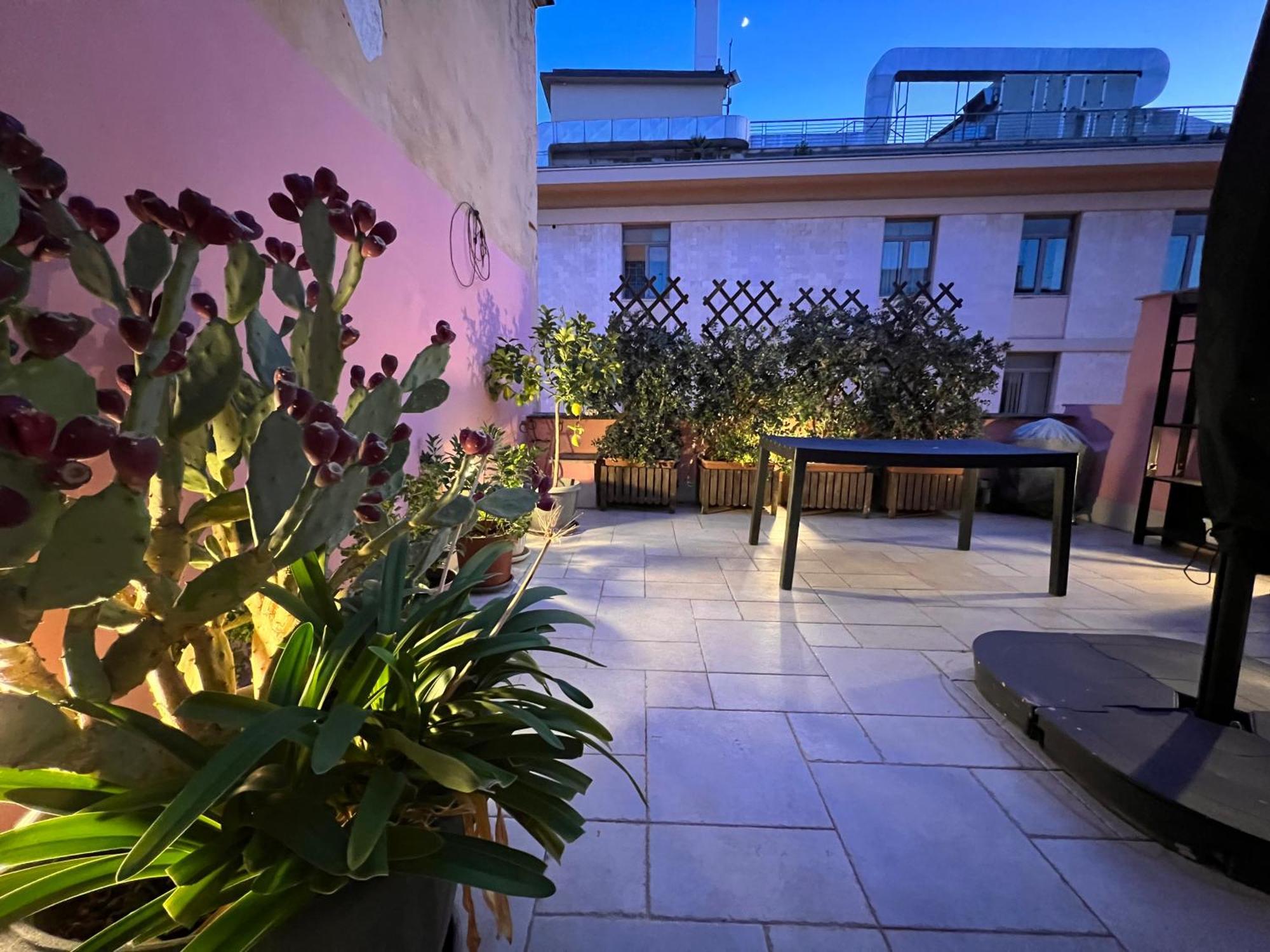 Dimora Le Scalette Apartment Барі Екстер'єр фото
